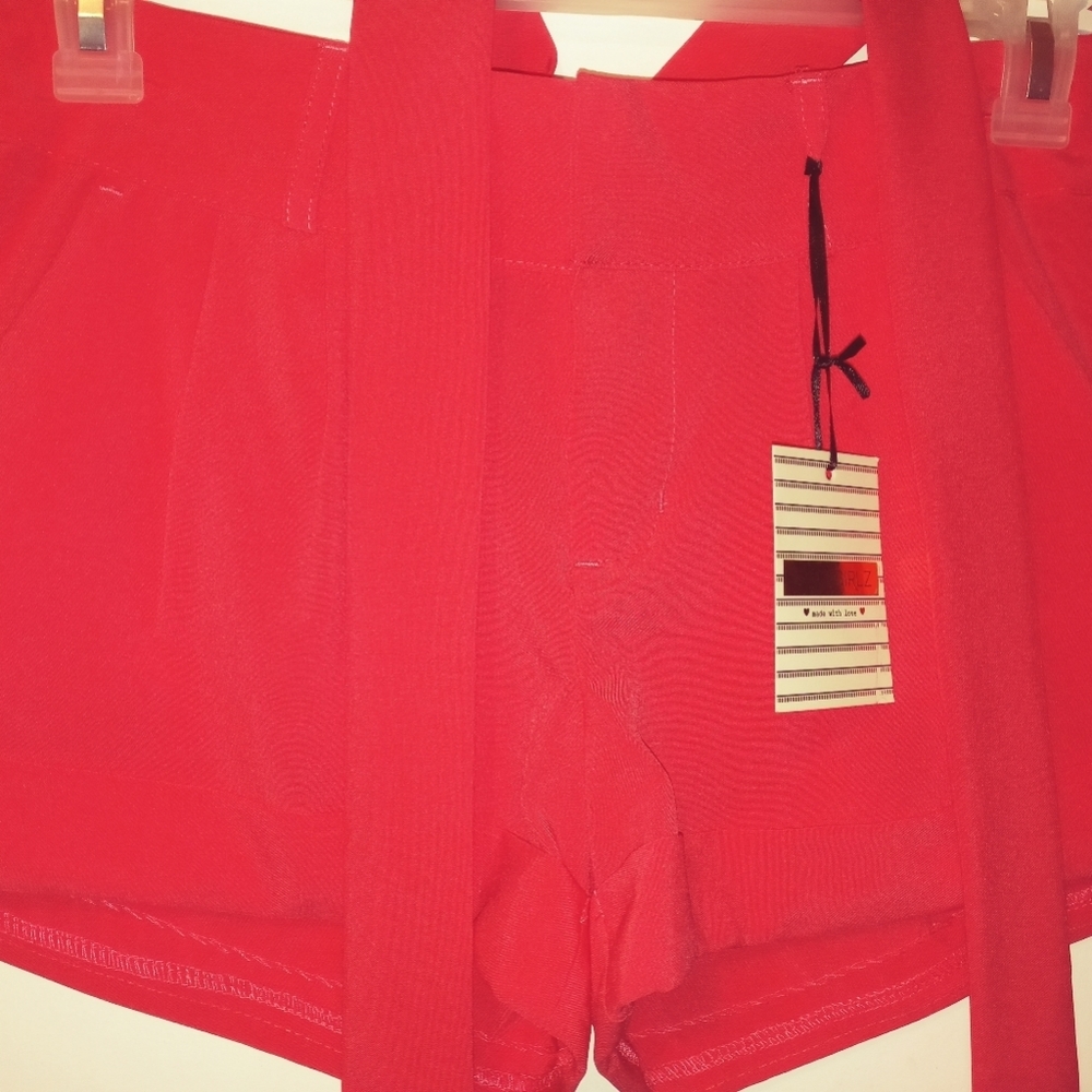 SPACEGIRLZ Shorts (w/belt) Coral Size 7